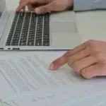 Электронные договоры и подписи: что признаётся в суде